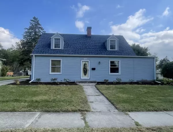 1026 S 4th ST, Aurora, IL 60505