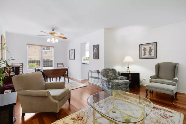 Countryside, IL 60525,119 Pheasant DR #119