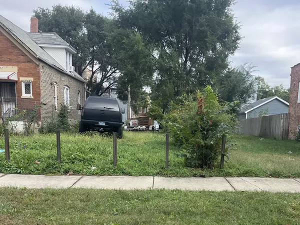 1647 S Harding AVE, Chicago, IL 60623
