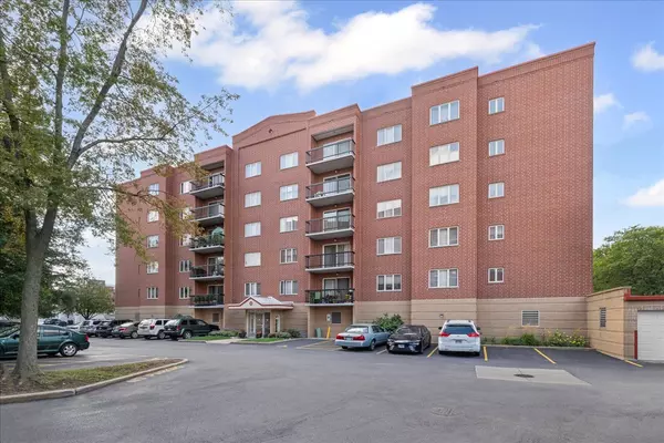 Des Plaines, IL 60016,1470 Jefferson ST #504