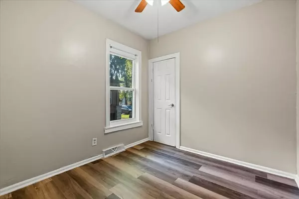 Chicago, IL 60643,1028 W 103rd PL