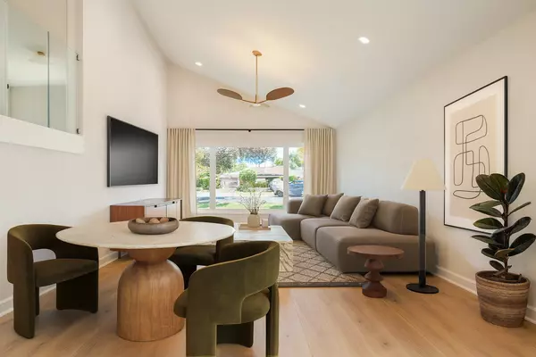 Park Ridge, IL 60068,1025 N KNIGHT AVE