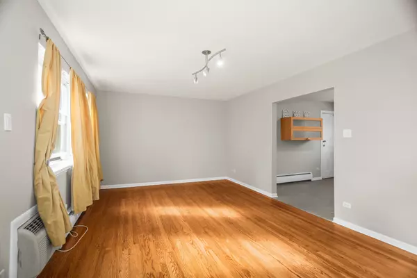 Evanston, IL 60202,617 Case PL #2