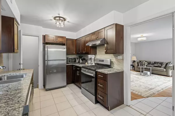 Skokie, IL 60077,5459 Suffield CT