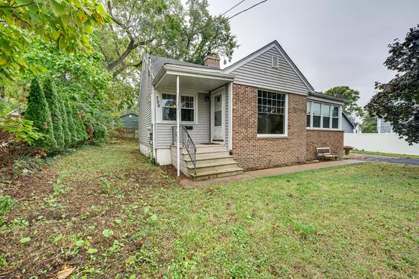 Wheaton, IL 60187,706 Michigan ST