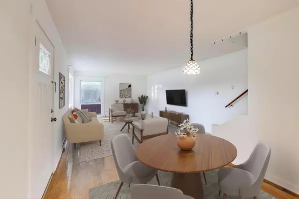 Morton Grove, IL 60053,7332 Davis ST