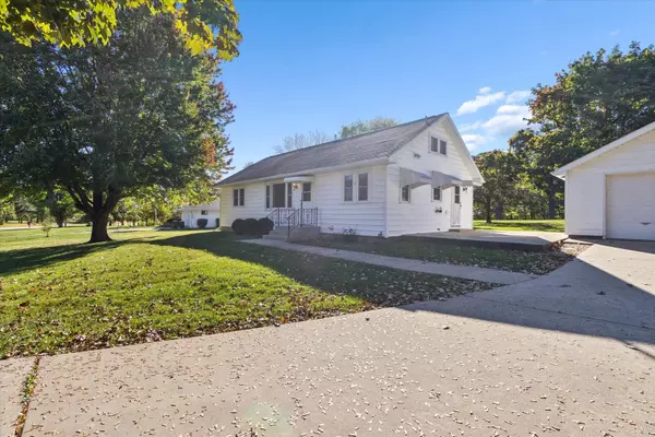 Freeport, IL 61032,3723 US BUSINESS 20 W