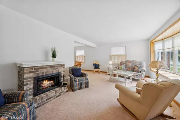 Westchester, IL 60154,1803 Balmoral AVE