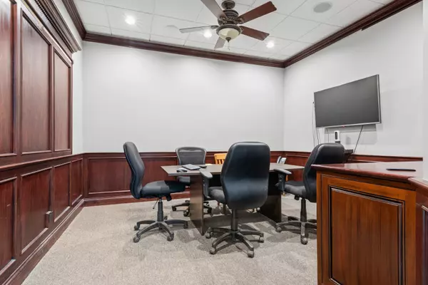 Lake Zurich, IL 60047,1186 Heather DR