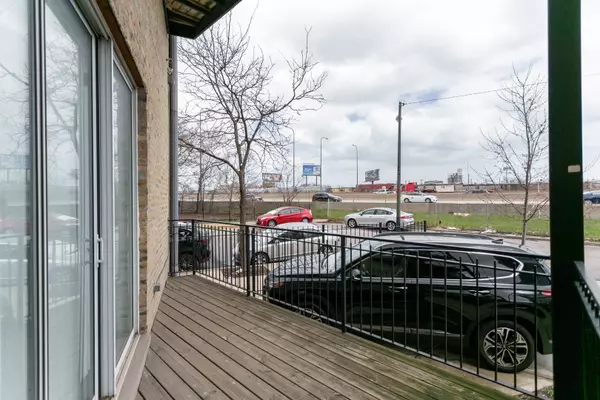 Chicago, IL 60642,1359 N Noble ST #101