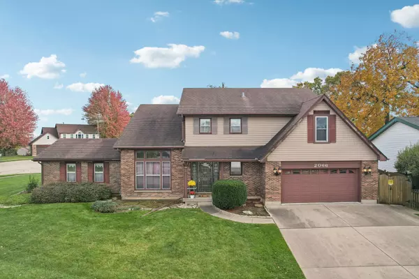 2066 Oaktree TRL, Lake Villa, IL 60046