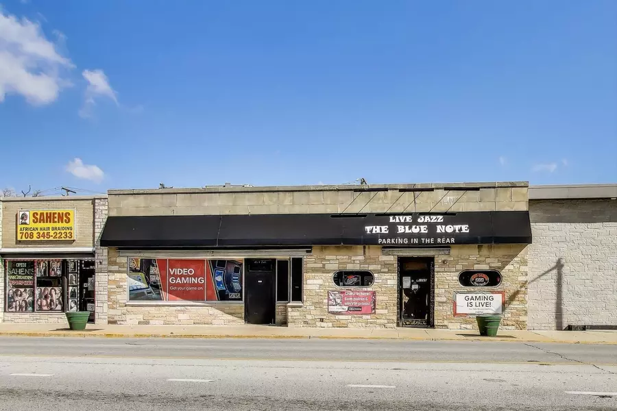 1715 W Roosevelt RD, Broadview, IL 60155