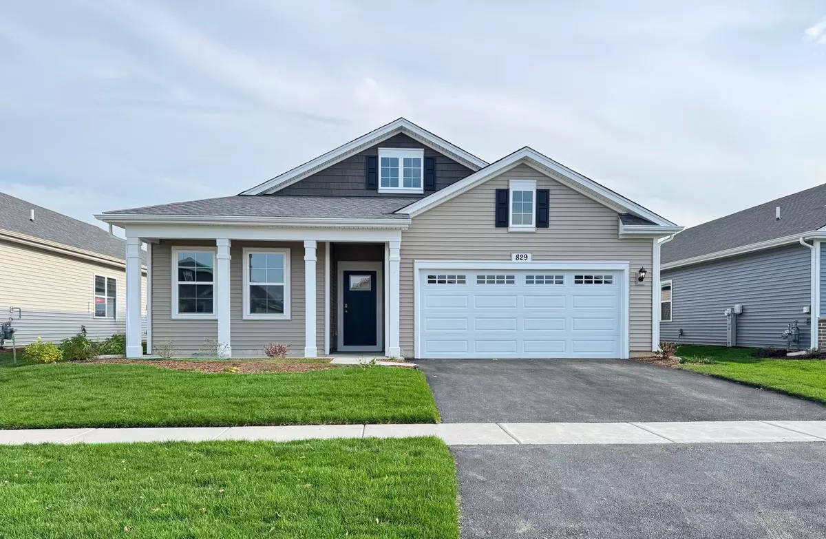 Pingree Grove, IL 60140,829 Mesa LN