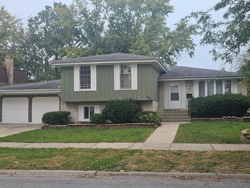 833 E 193rd ST, Glenwood, IL 60425