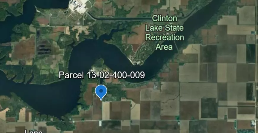 0000 White Pigeon RD, Weldon, IL 61882