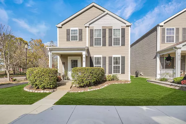 610 Four Seasons BLVD, Aurora, IL 60504