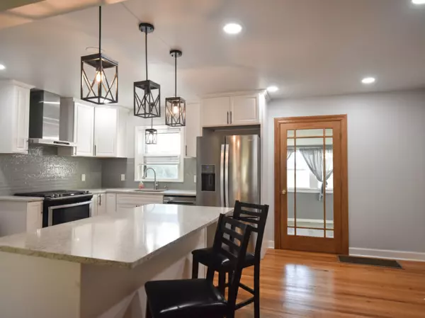 Chicago, IL 60638,5153 W 64th PL