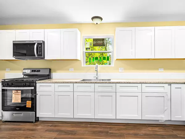 Joliet, IL 60433,422 Sherman ST