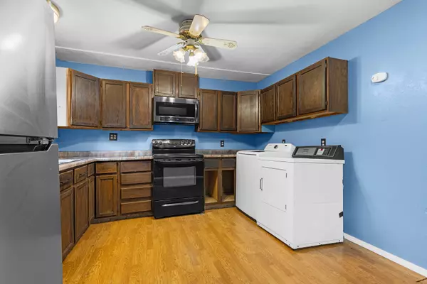 Stillman Valley, IL 61084,122 W Main ST