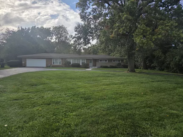 31 Graymoor LN, Olympia Fields, IL 60461