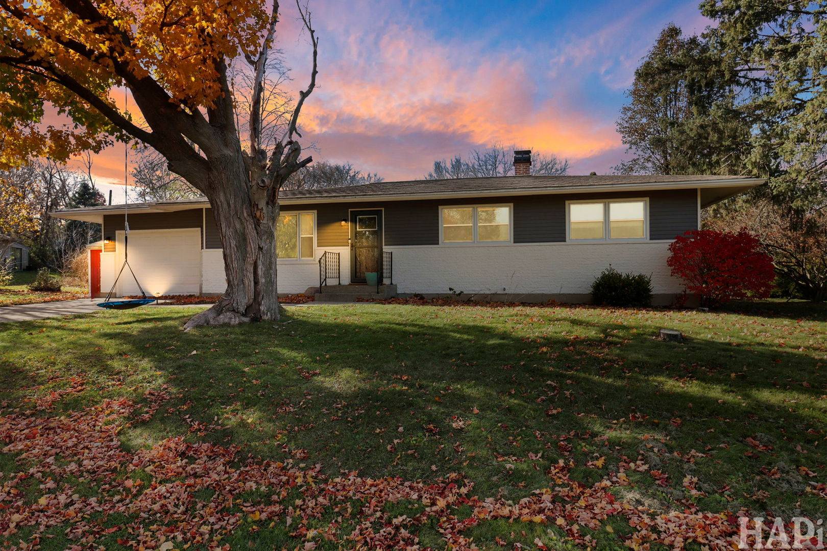 4709 Oeffling CT, Mchenry, IL 60051