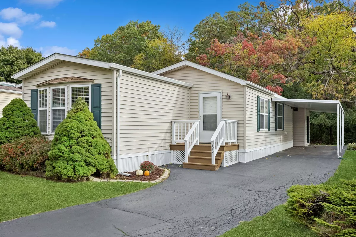 Crystal Lake, IL 60014,903 Crookedstick CT