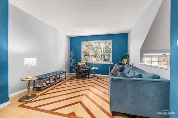 Aurora, IL 60503,2422 Oakfield CT