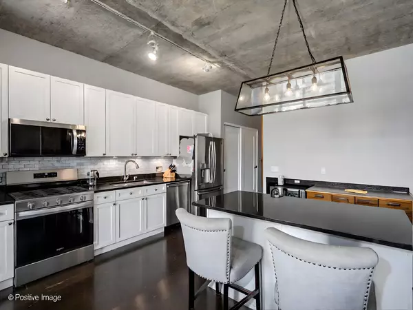 Chicago, IL 60607,321 S SANGAMON ST #503