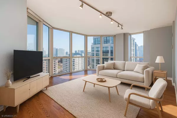 Chicago, IL 60654,645 N KINGSBURY ST #2109