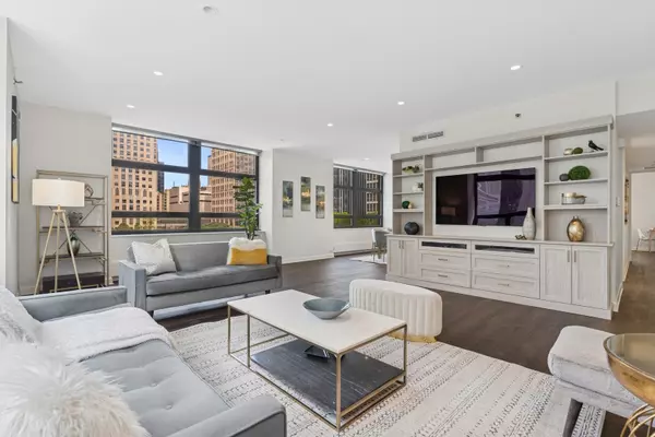 Chicago, IL 60611,680 N LAKE SHORE DR #321