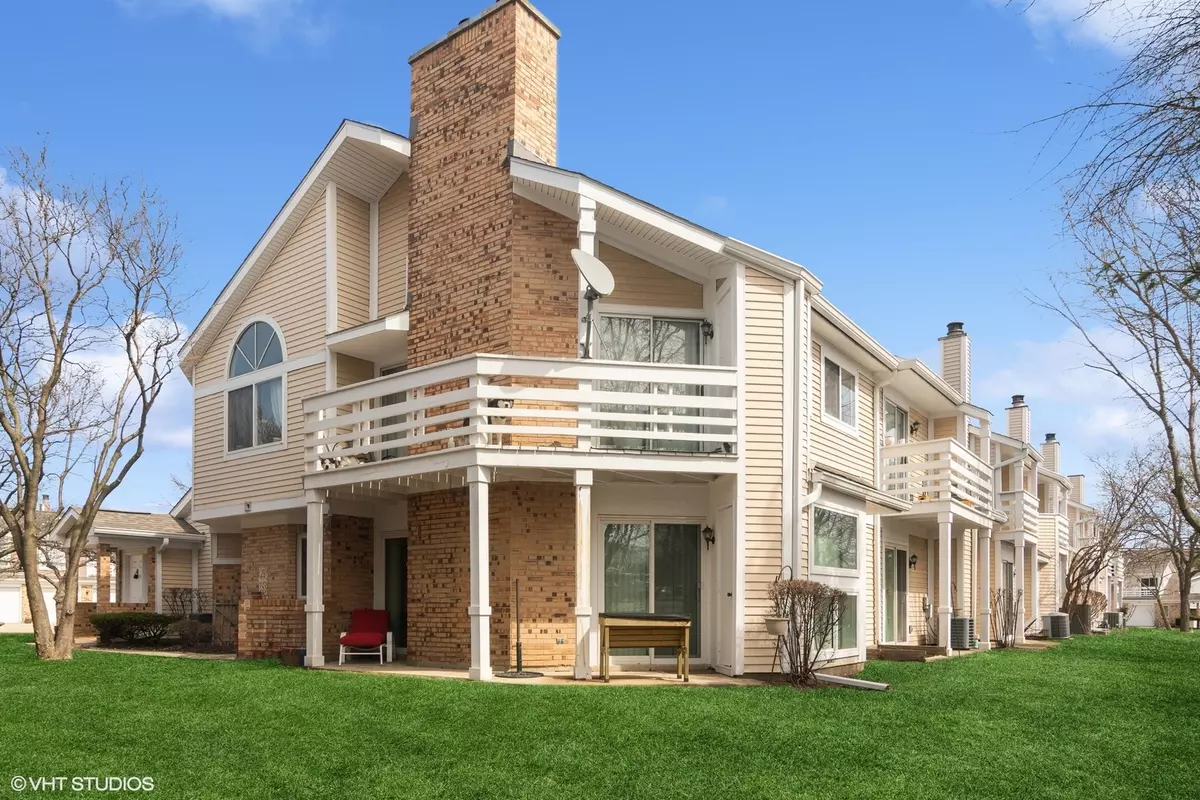 Buffalo Grove, IL 60089,1027 Courtland DR #1027