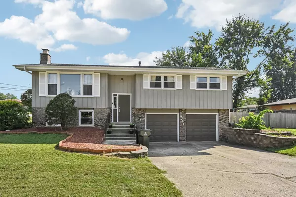 16740 Forest AVE, Oak Forest, IL 60452