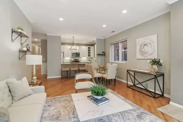 Chicago, IL 60614,2735 N Kenmore AVE #2S