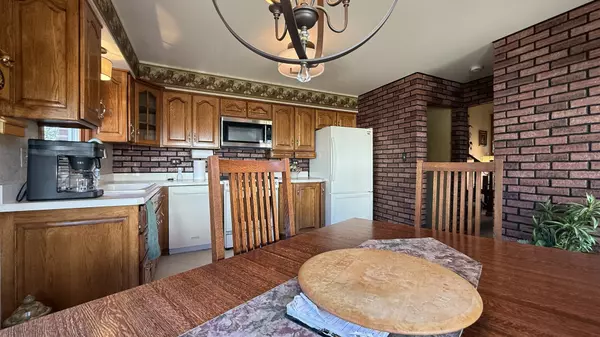 Crestwood, IL 60418,12913 Crestbrook CT