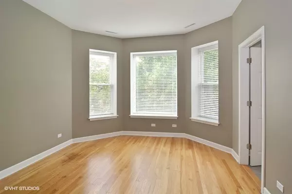 Chicago, IL 60647,2307 N Springfield AVE #2