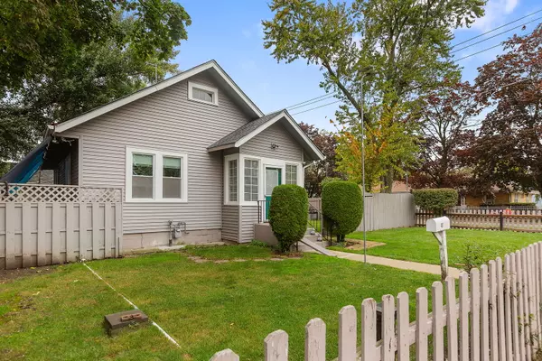 Waukegan, IL 60085,824 N Butrick ST