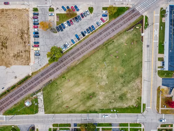 Woodstock, IL 60098,200 E Judd ST