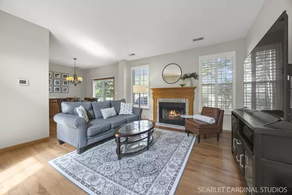 Naperville, IL 60563,2755 Sheridan CT