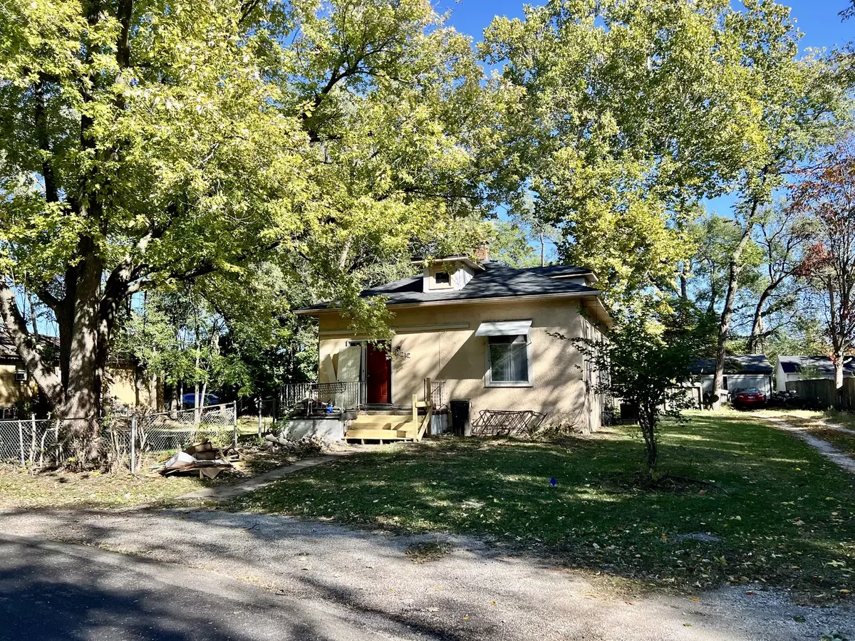 Urbana, IL 61802,212 Hartle AVE