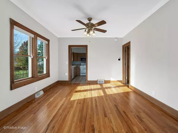 Westmont, IL 60559,Address not disclosed