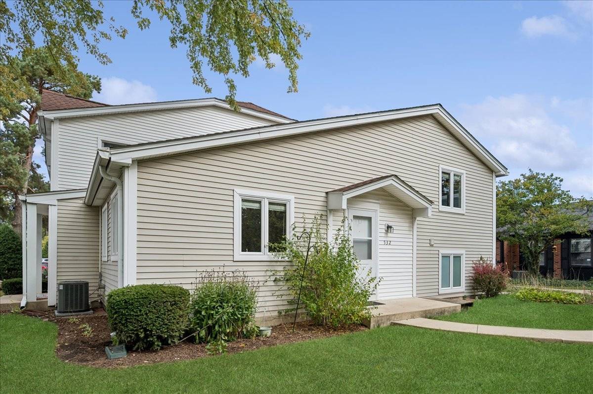 532 Inverrary LN #0, Deerfield, IL 60015