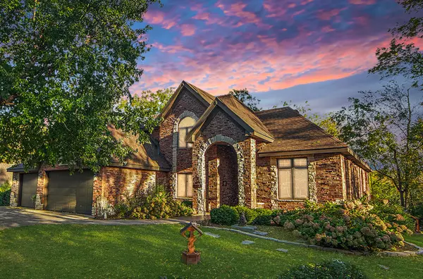 New Lenox, IL 60451,1110 Lakeside DR