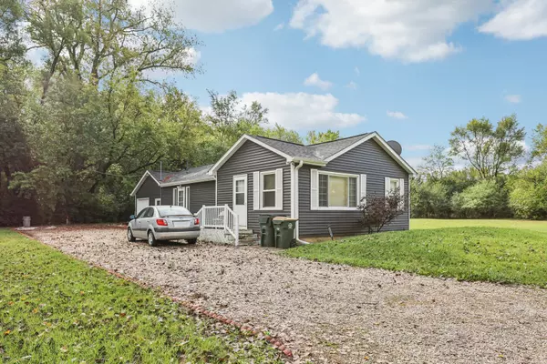 Spring Grove, IL 60081,38073 N Nippersink DR