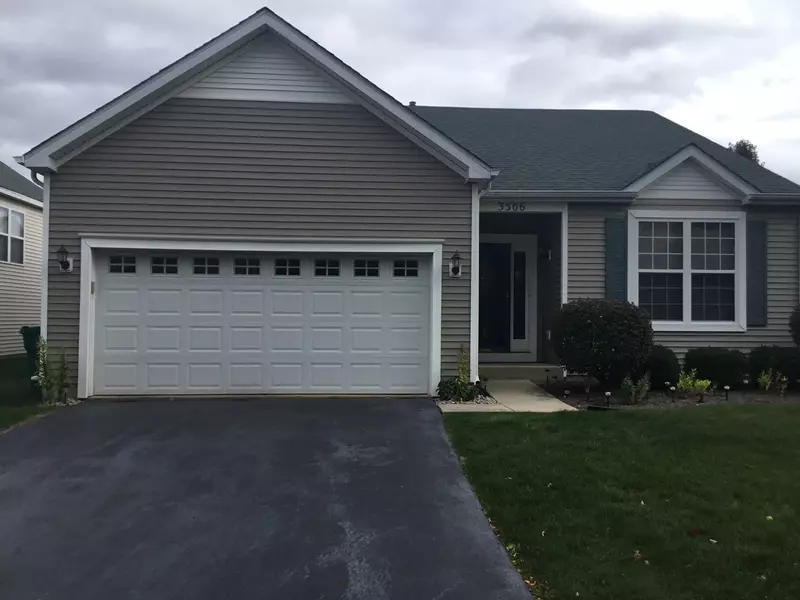 3506 Legacy DR, Joliet, IL 60435