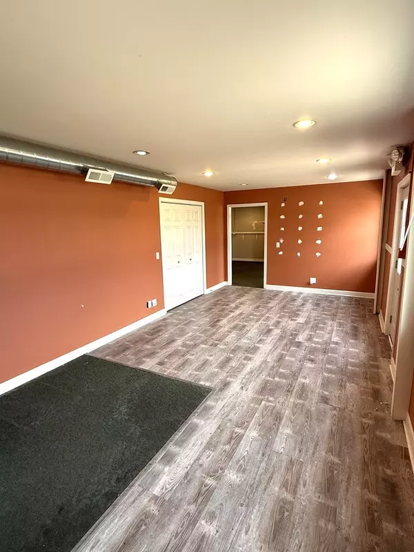 Richmond, IL 60071,11215 Commercial ST