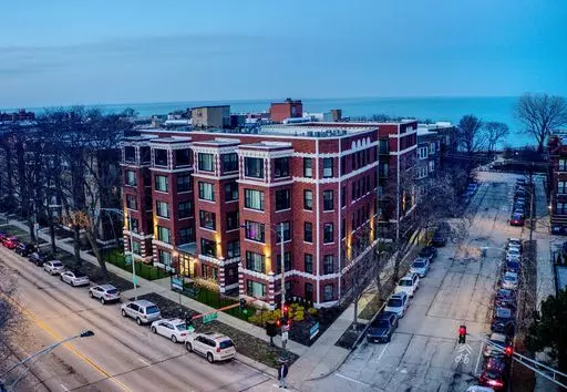 7645 N SHERIDAN RD #114, Chicago, IL 60626