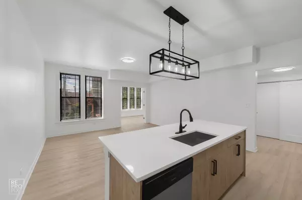 Chicago, IL 60626,7717 N Sheridan RD #3F