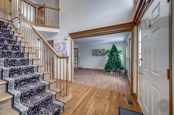 Aurora, IL 60504,3479 Charlemaine DR