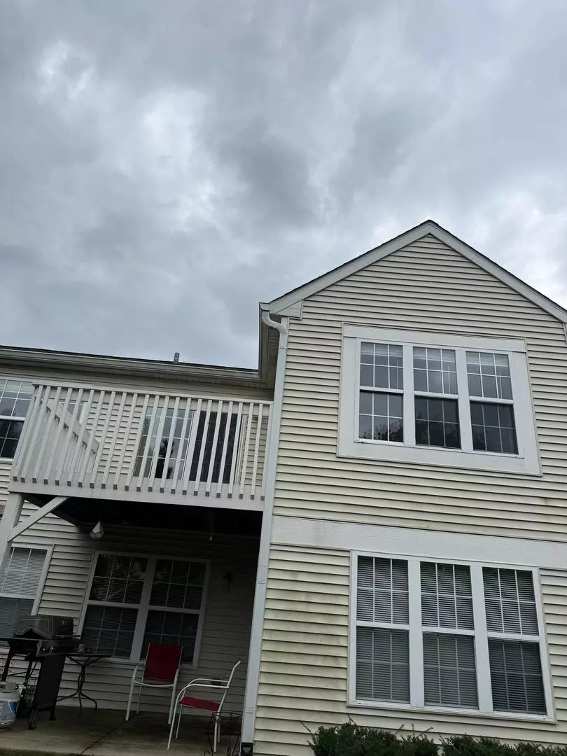 Naperville, IL 60564,2211 Waterleaf CT #204