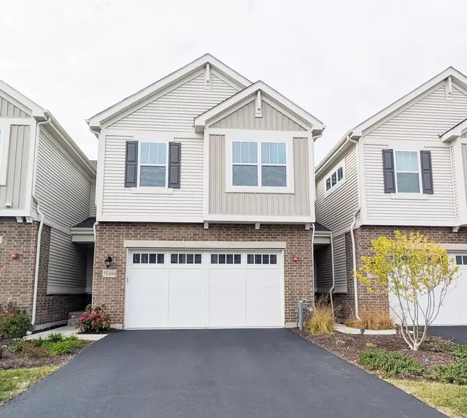 3S484 Lambe LN, Warrenville, IL 60563